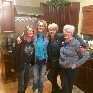 Meet your Posher, Vicki